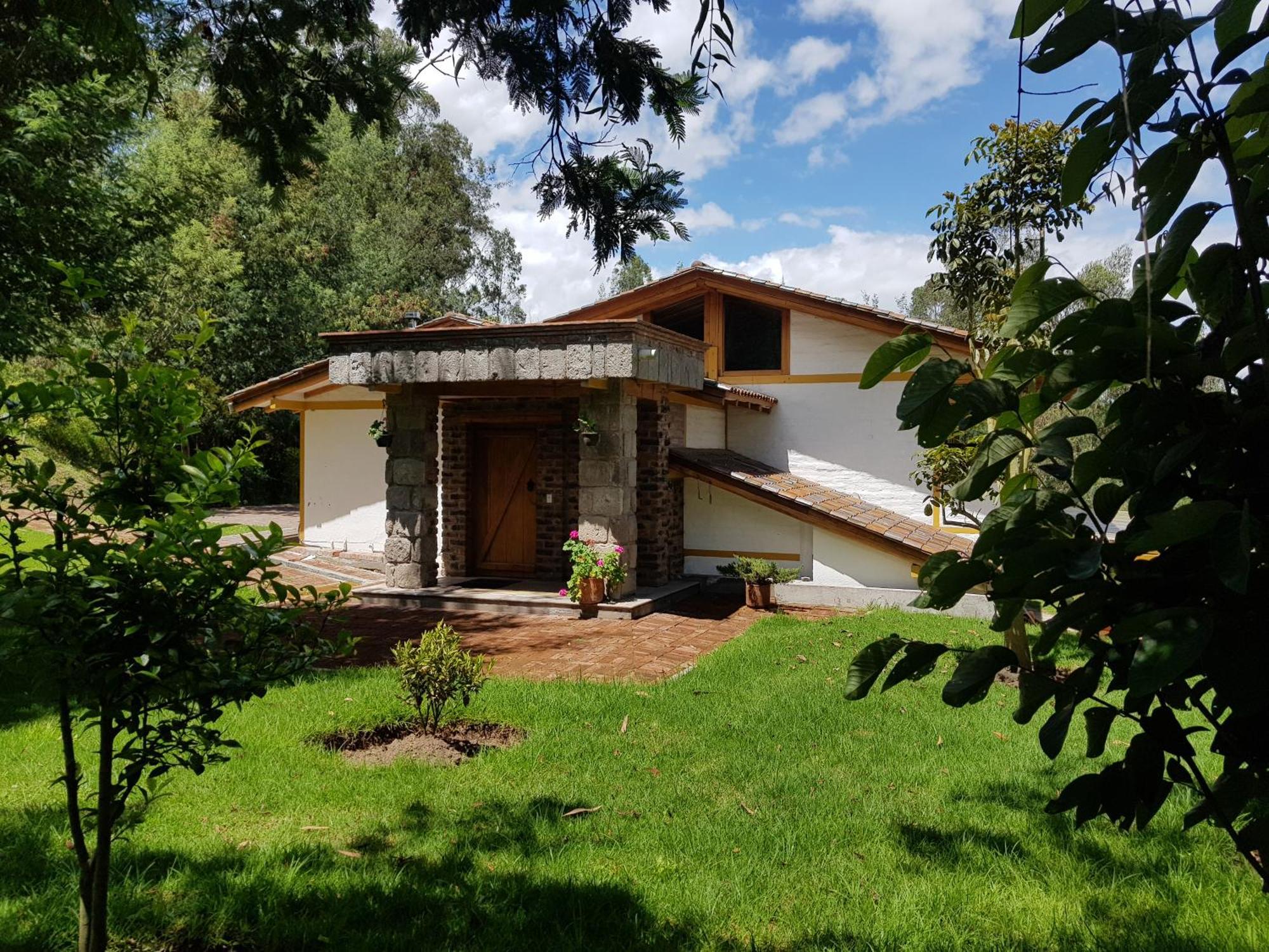 Hacienda Jimenita Wildlife Reserve Puembo Esterno foto